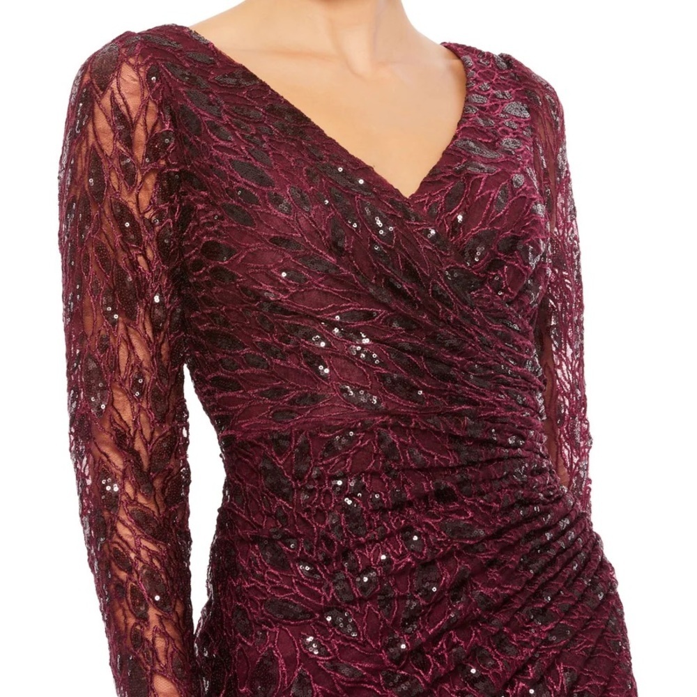 Mac Duggal NWT 12412 Burgandy LONG SLEEVE RUCHED SEQUINED V-NECK GOWN - Picture 2 of 7